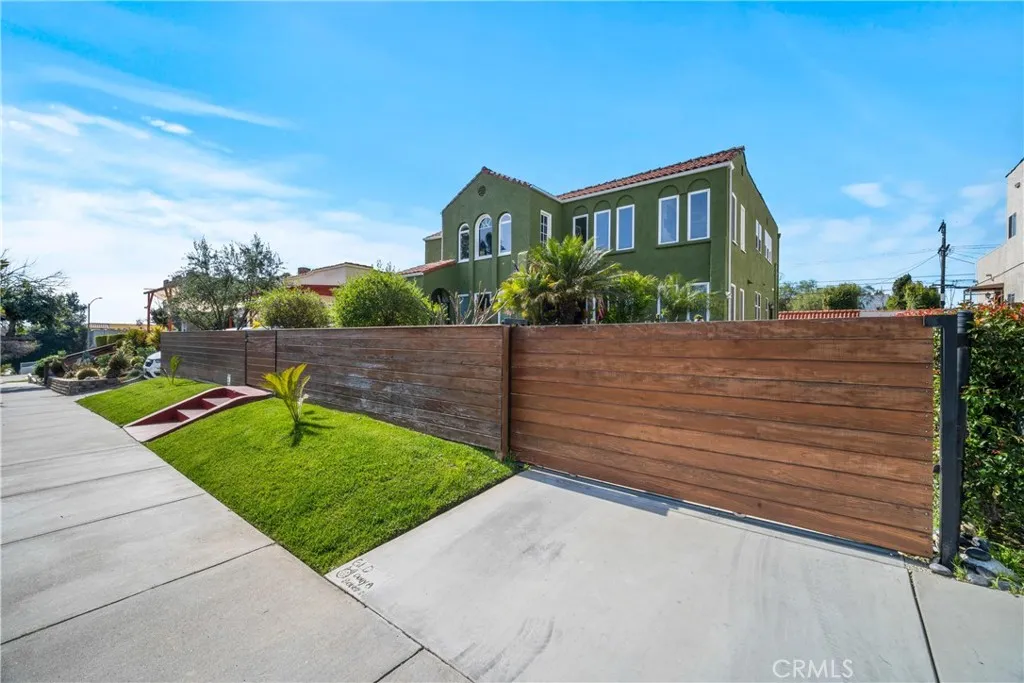 1245 S Hudson, Los Angeles, CA 90019 - Photo 3 of 75, Los Angeles, CA