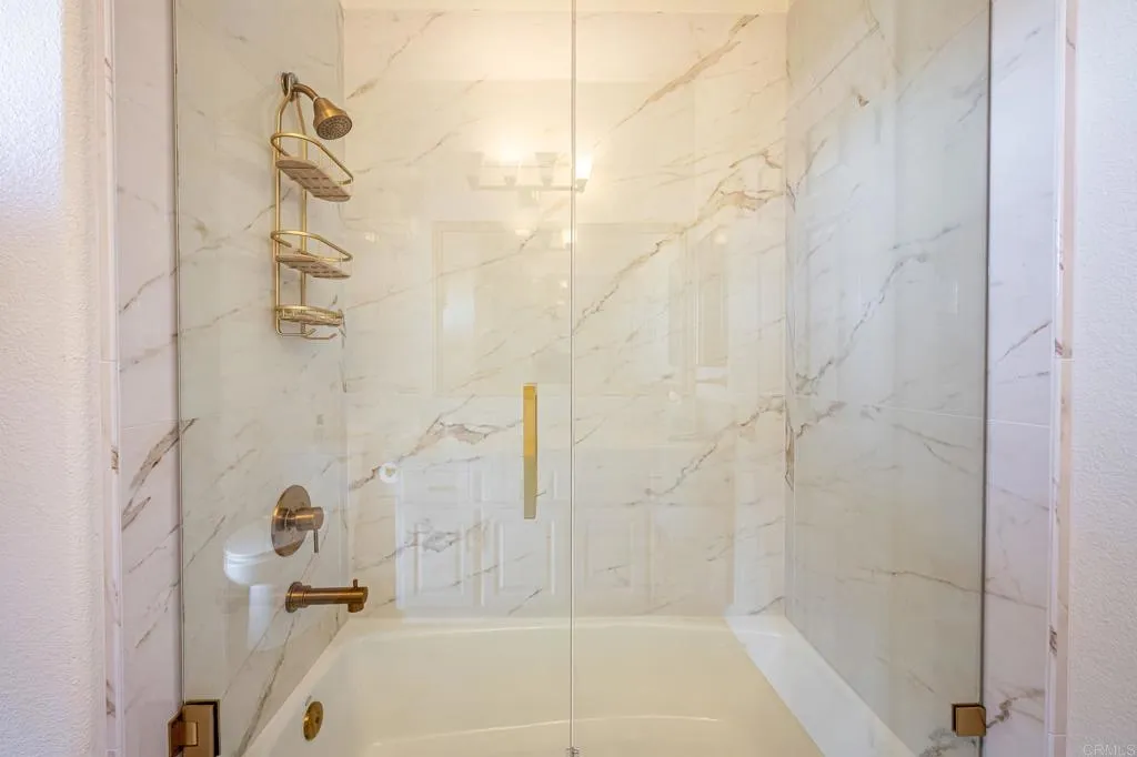 https://cdn.realtyfeed.com/cdn/127/306619708/12d5a53c063b49c22e0a52daddf28da0.webp