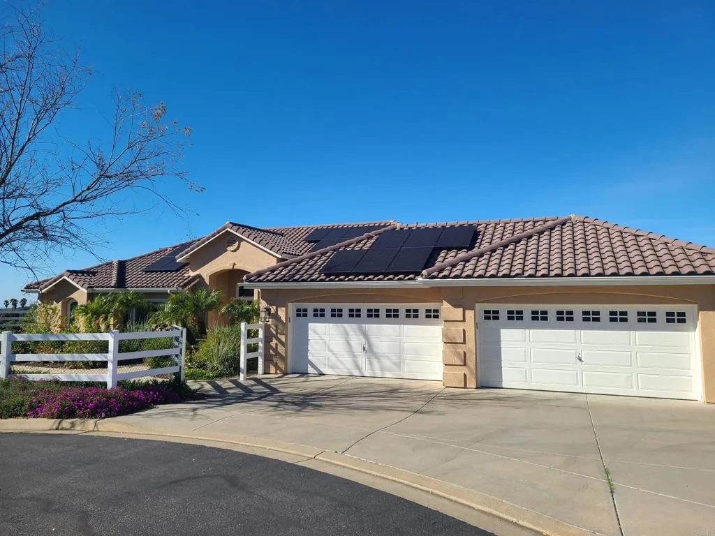 https://cdn.realtyfeed.com/cdn/127/306619708/46385c2e7a0afe81d8e7665a62753cdd.webp