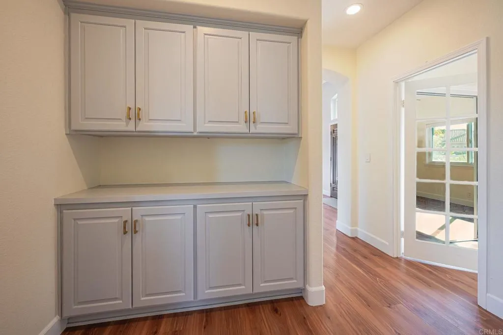https://cdn.realtyfeed.com/cdn/127/306619708/784840a78d9ec89cc969489a66f5ab0e.webp