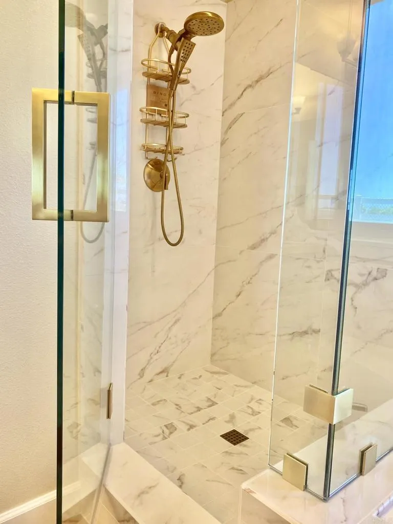 https://cdn.realtyfeed.com/cdn/127/306619708/f942b91f4b1494a7486d482b746b183c.webp