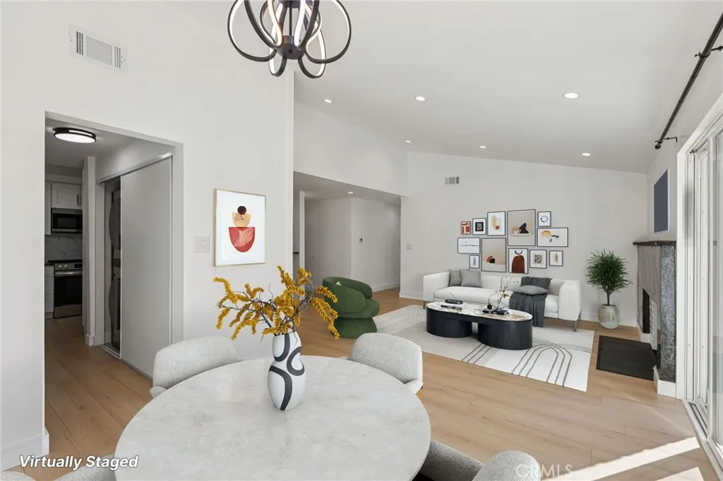 11221 Balboa, Granada Hills, CA 91344 - Photo 4 of 27, Granada Hills, CA