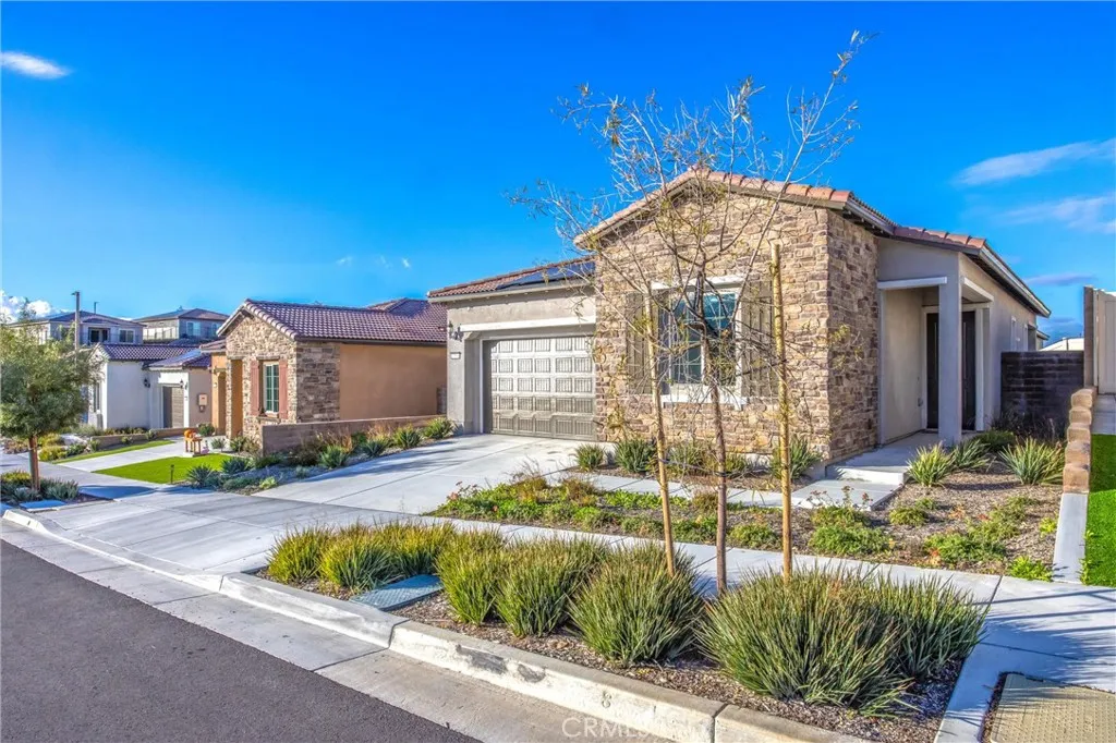 11894 Greenpeak, Corona, CA 92883 - Photo 5 of 28, Corona, CA