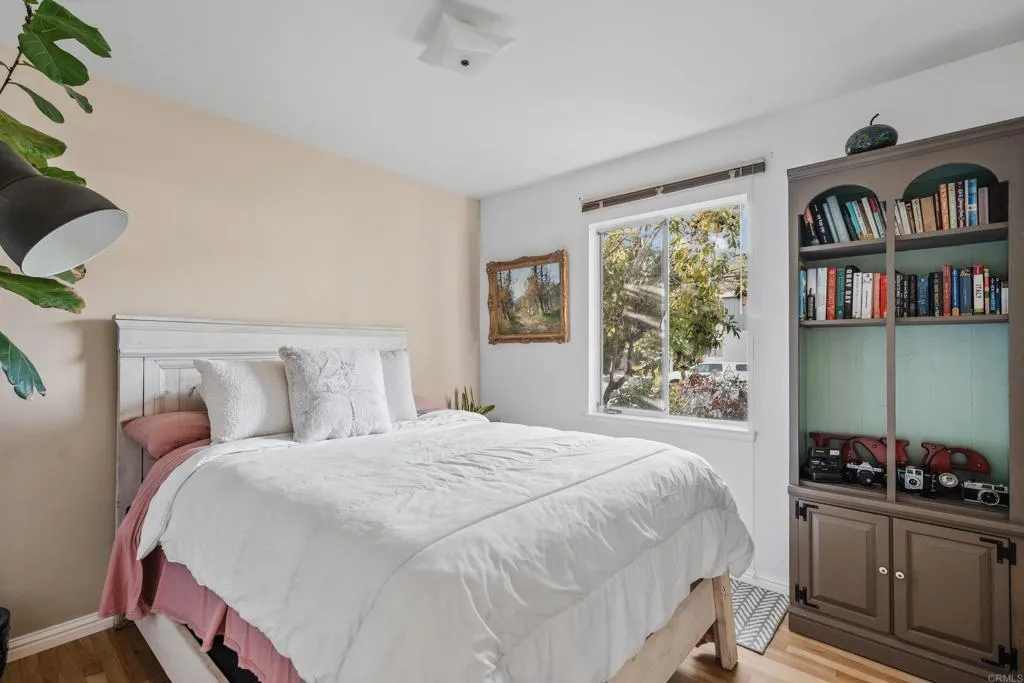 https://cdn.realtyfeed.com/cdn/127/306619740/270338620a21dedc48682ee69bf96a6d.webp