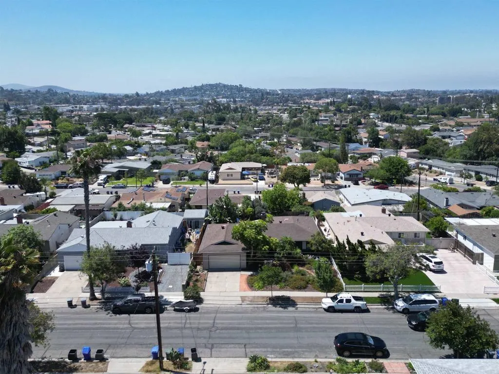 https://cdn.realtyfeed.com/cdn/127/306619740/5273dc9e20ace664923e24ee56ceefb9.webp