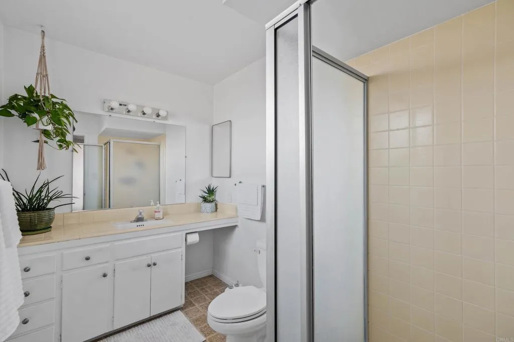 https://cdn.realtyfeed.com/cdn/127/306619740/b6cb40d7c8c02659b067ffd228608726.webp