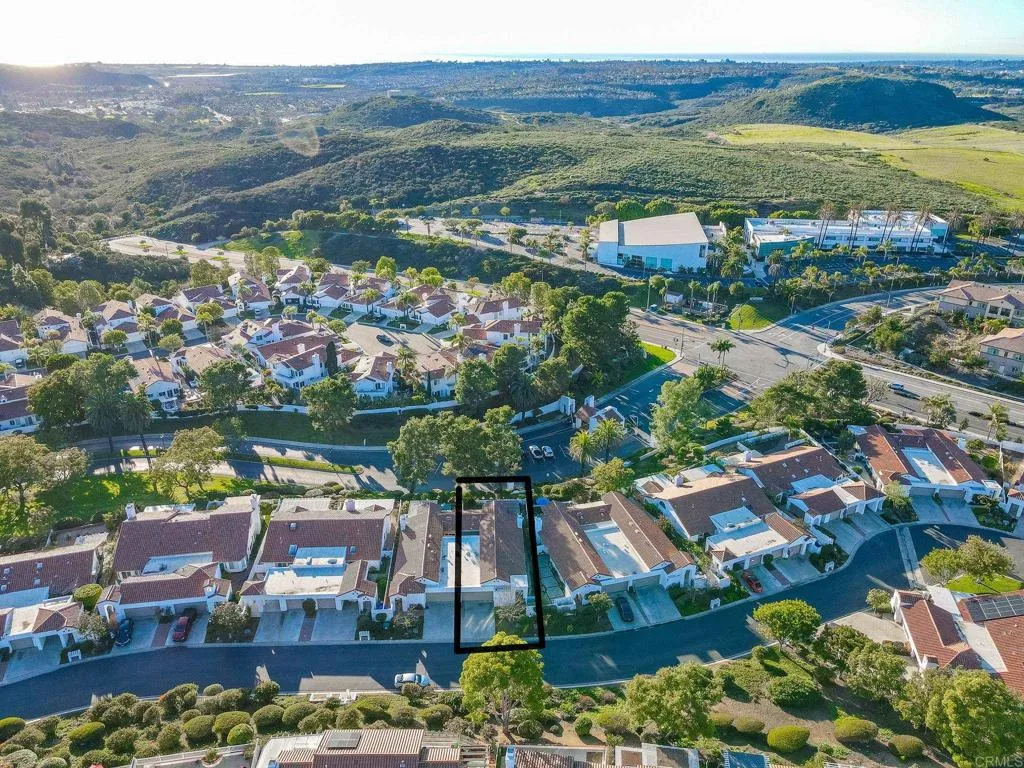 https://cdn.realtyfeed.com/cdn/127/306619751/364e8154fa48a919c57a9e6ed305717c.webp