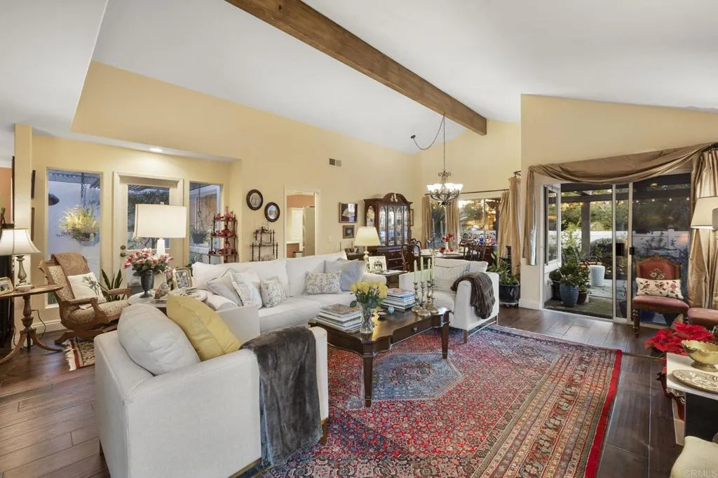 https://cdn.realtyfeed.com/cdn/127/306619751/96906f0bd97c808c45102a4c82608d90.webp