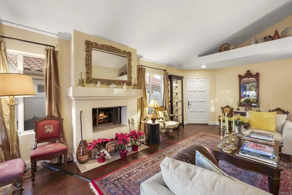 https://cdn.realtyfeed.com/cdn/127/306619751/dc1046024e8e96885fb40b39108f7b33.webp