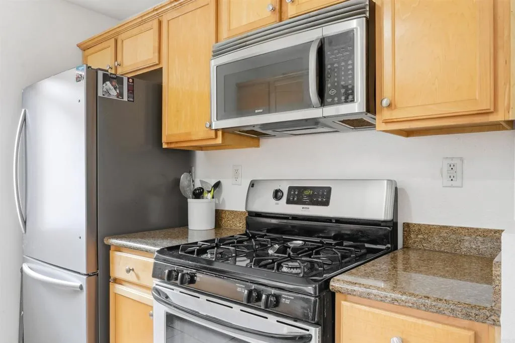 https://cdn.realtyfeed.com/cdn/127/306619762/0399daac93a4310501495d2108f51327.webp