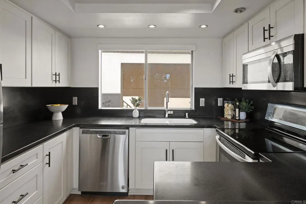 Photo #11: PTP2600378 Listing: Photo #11