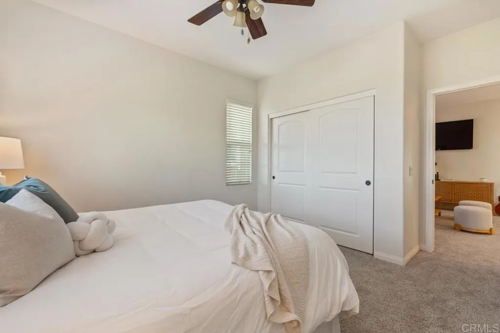 https://cdn.realtyfeed.com/cdn/127/306619800/85388a1f4f9068f31a020052d61c91cc.webp