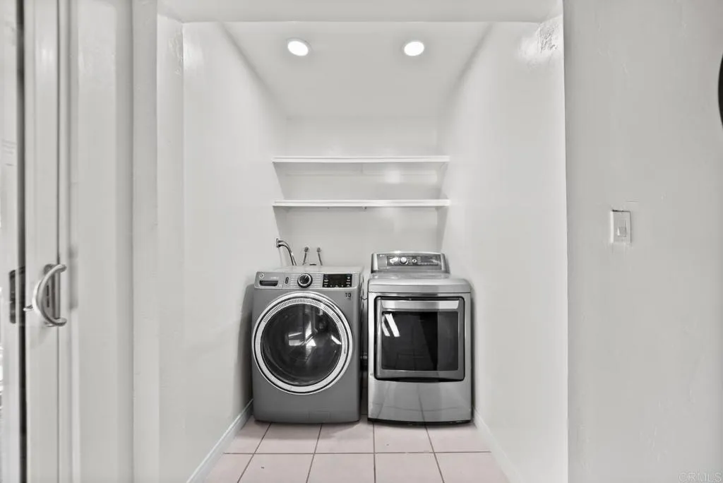 https://cdn.realtyfeed.com/cdn/127/306619817/a26e4a6749fa37742f5b173d09a72927.webp