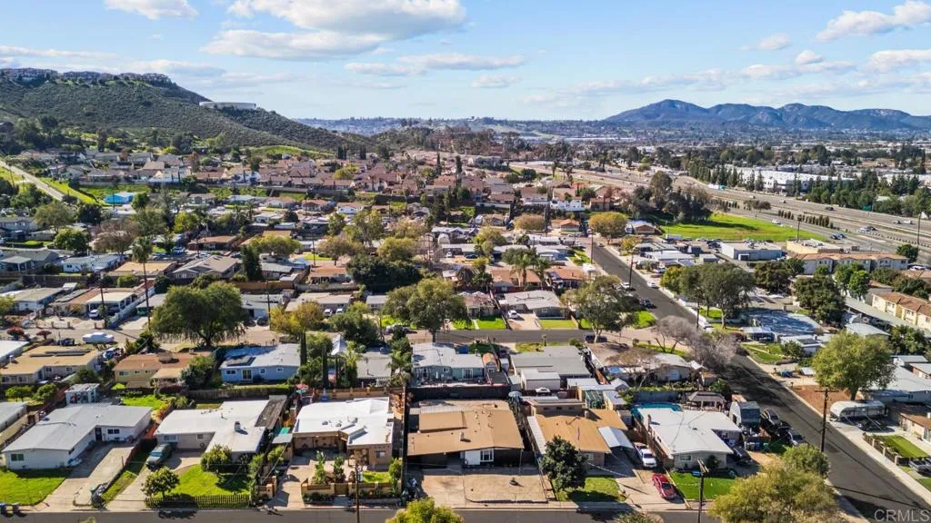 https://cdn.realtyfeed.com/cdn/127/306619817/b8824cf3247b5d3b365d6dd4f16c9ab4.webp