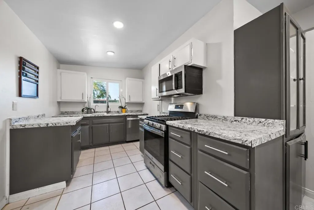 https://cdn.realtyfeed.com/cdn/127/306619817/bef5d1ca564c881a3d8bf750b07338b5.webp