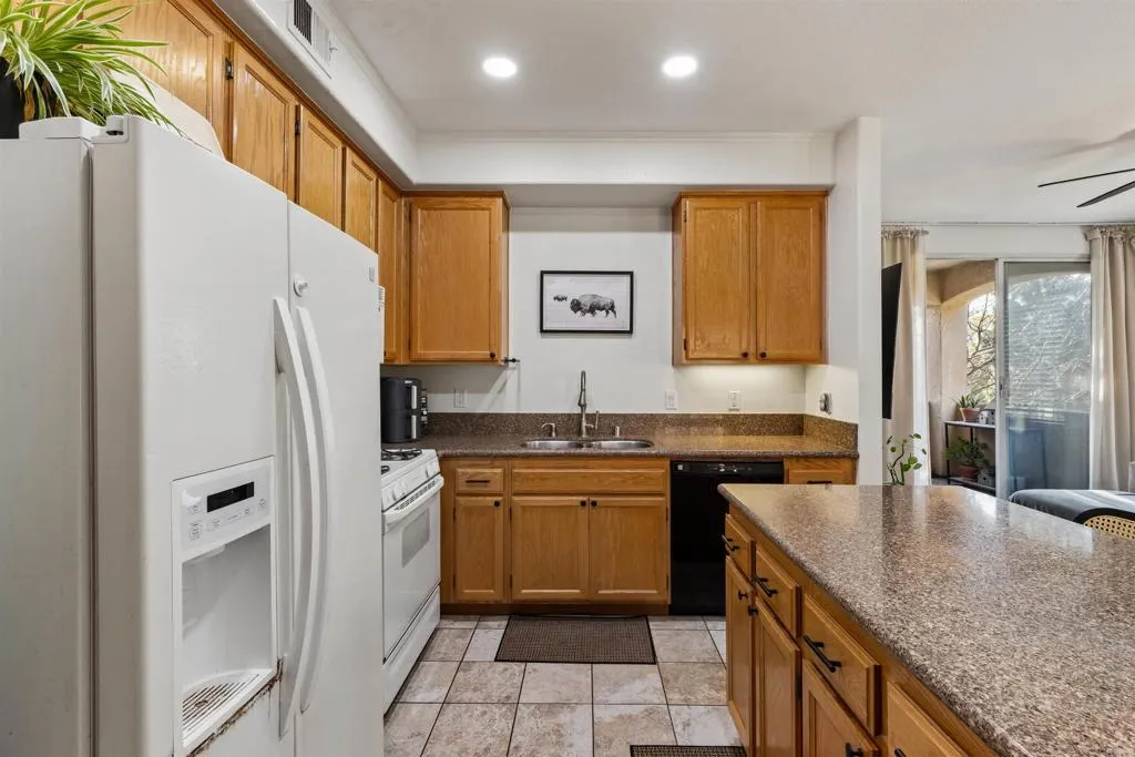 Photo #9: PTP2600374 Listing: Photo #9