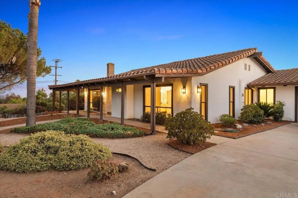 https://cdn.realtyfeed.com/cdn/127/306619827/2878be0f991577c73d656fd143049d8b.webp