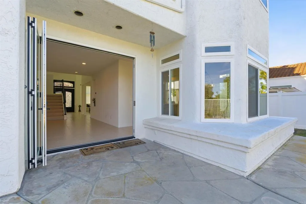https://cdn.realtyfeed.com/cdn/127/306619851/20c8a1c801391a58a984fc92469a3490.webp