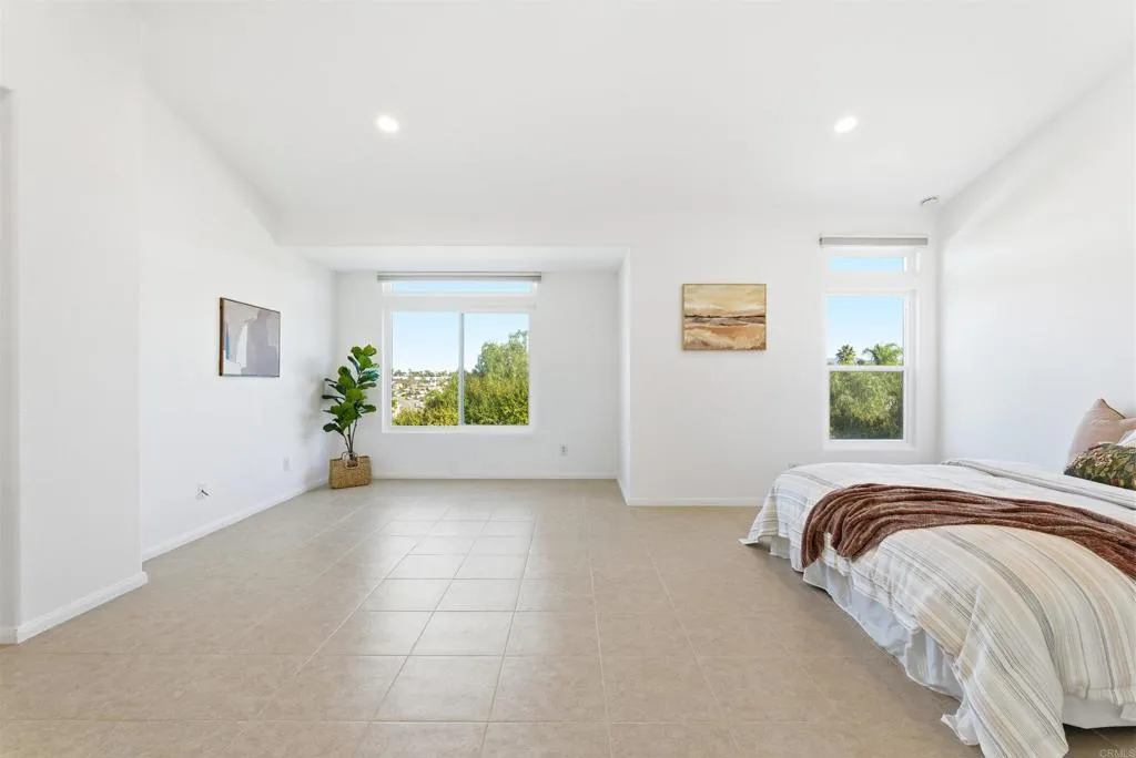 https://cdn.realtyfeed.com/cdn/127/306619851/3afa36cc48f9b27eb3d402536f04f888.webp