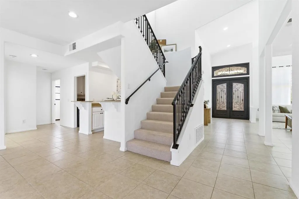 https://cdn.realtyfeed.com/cdn/127/306619851/4be5bf5605c3ed844408283b14f23423.webp