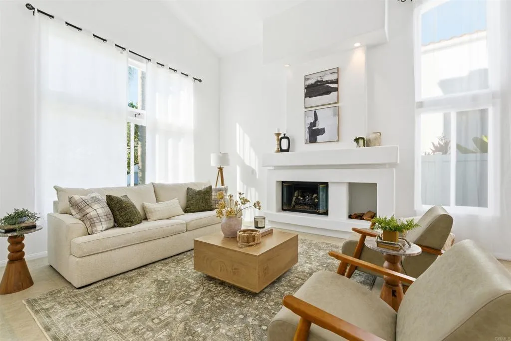 https://cdn.realtyfeed.com/cdn/127/306619851/4cdf2979b88553e2433b8293a425b6c1.webp