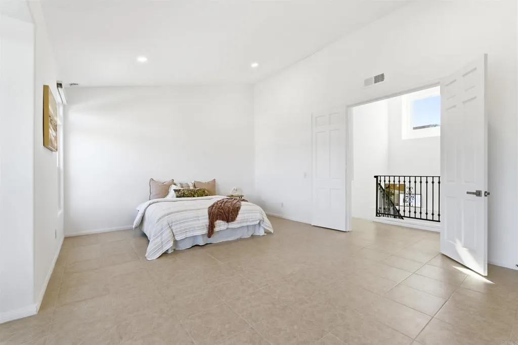 https://cdn.realtyfeed.com/cdn/127/306619851/57ce922106b427f0176535fb3a091ee0.webp