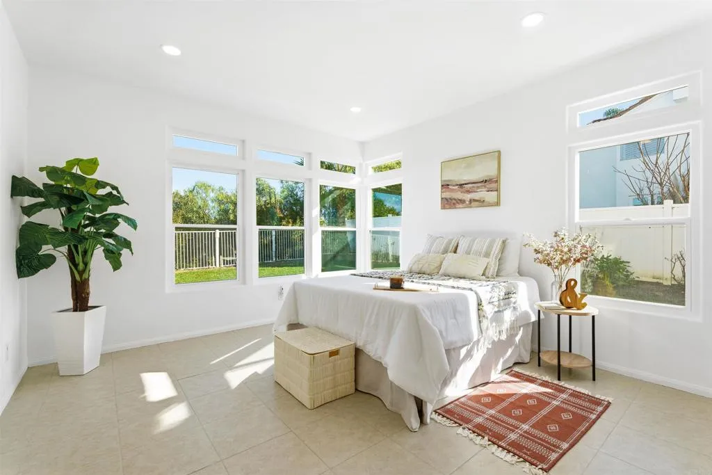 https://cdn.realtyfeed.com/cdn/127/306619851/75aae9fb52fc41c6c6b19e17006bf019.webp