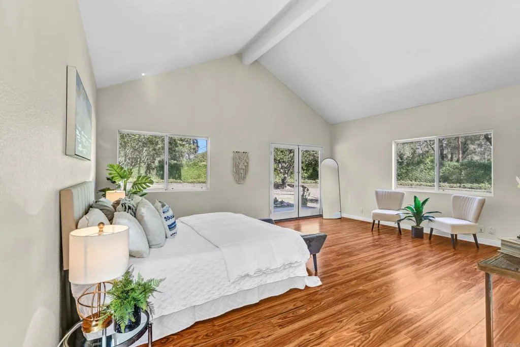 https://cdn.realtyfeed.com/cdn/127/306619858/206d9106ca2ad24e7e7fc64213dbf707.webp