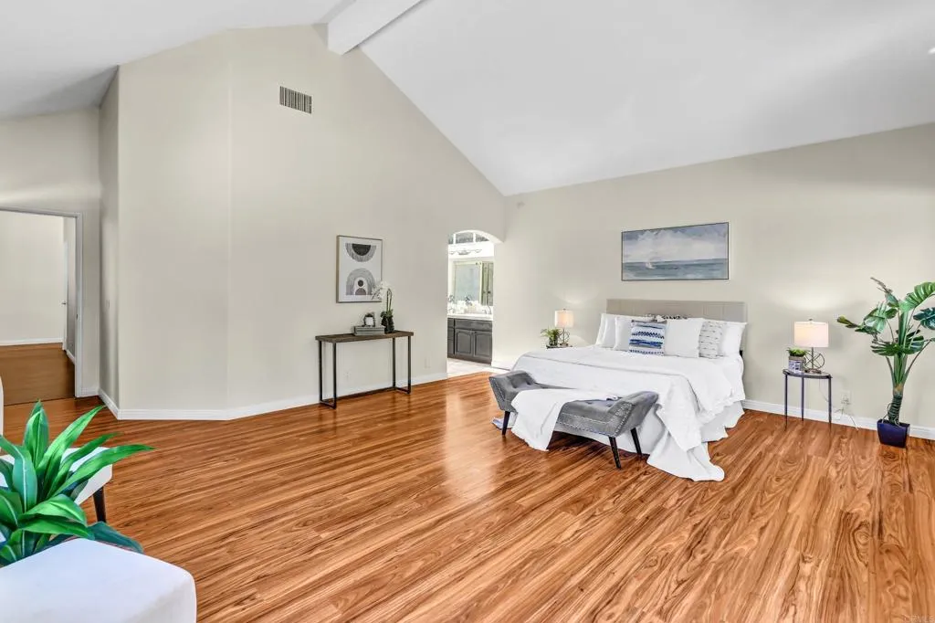 https://cdn.realtyfeed.com/cdn/127/306619858/86a829b354a3e3b35eec523878f9d5dd.webp