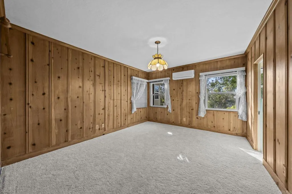 https://cdn.realtyfeed.com/cdn/127/306619866/0181473bd3d8fc3af513885144235705.webp