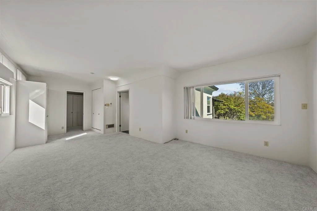 https://cdn.realtyfeed.com/cdn/127/306619866/af123ab4f38bafdc7549091df731d81f.webp