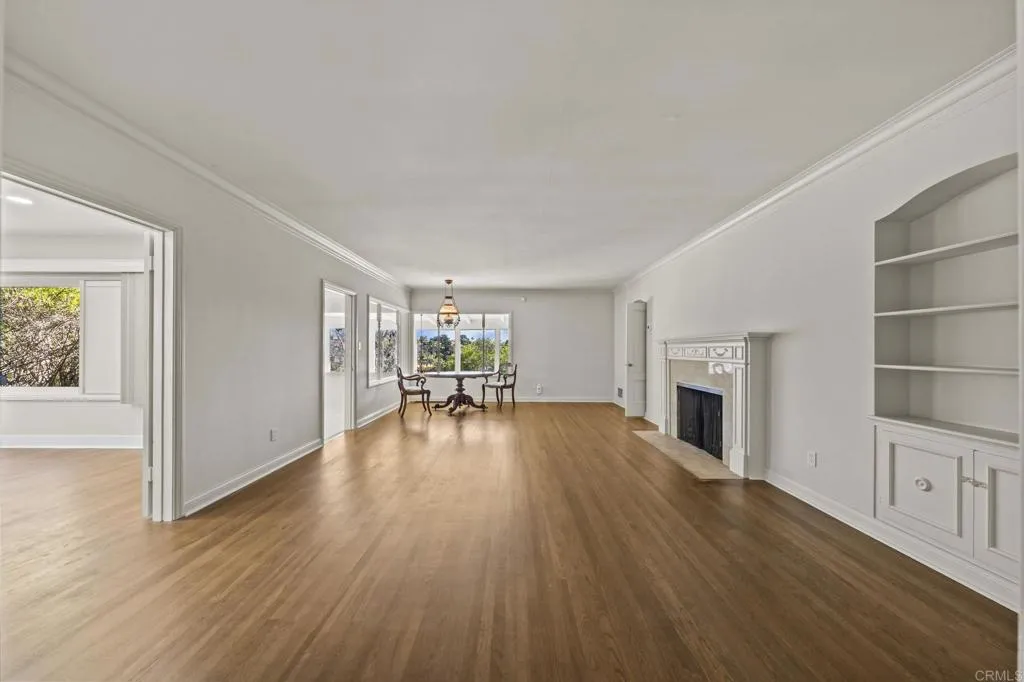 https://cdn.realtyfeed.com/cdn/127/306619866/c45c89d2be066a61bd2614cf9c486e4e.webp