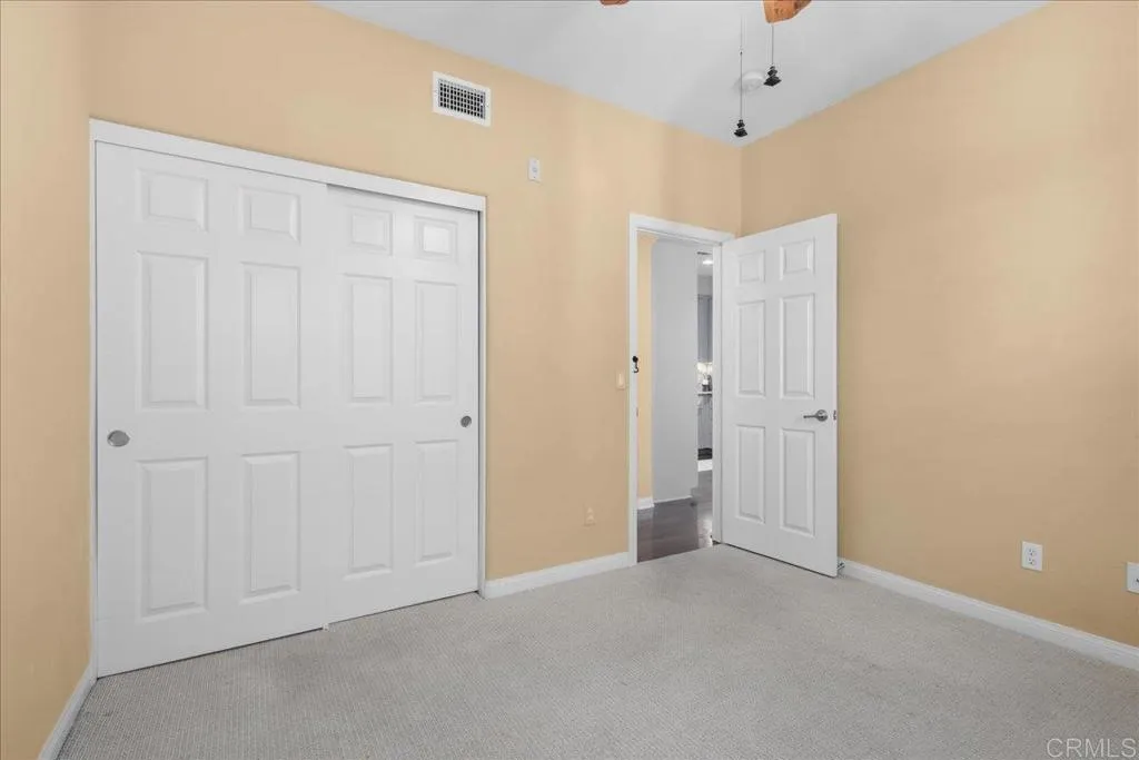 https://cdn.realtyfeed.com/cdn/127/306619896/1e106e25250c392d0d802346205fd603.webp