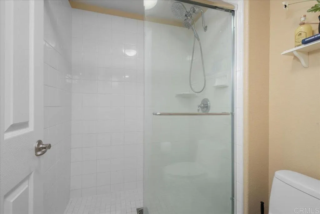 https://cdn.realtyfeed.com/cdn/127/306619896/6f1c9306b00dfb4c3adf0ad6088ca04f.webp