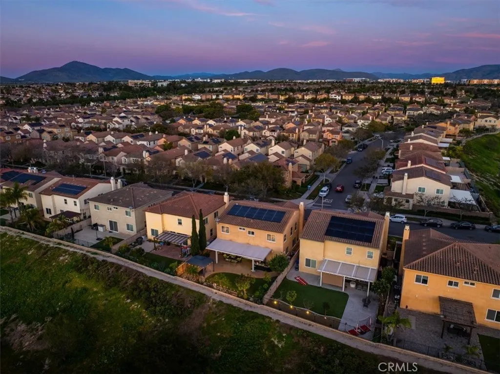 https://cdn.realtyfeed.com/cdn/127/306619908/2b9bf3ca4db209bd5cd0d155aa8b54bc.webp
