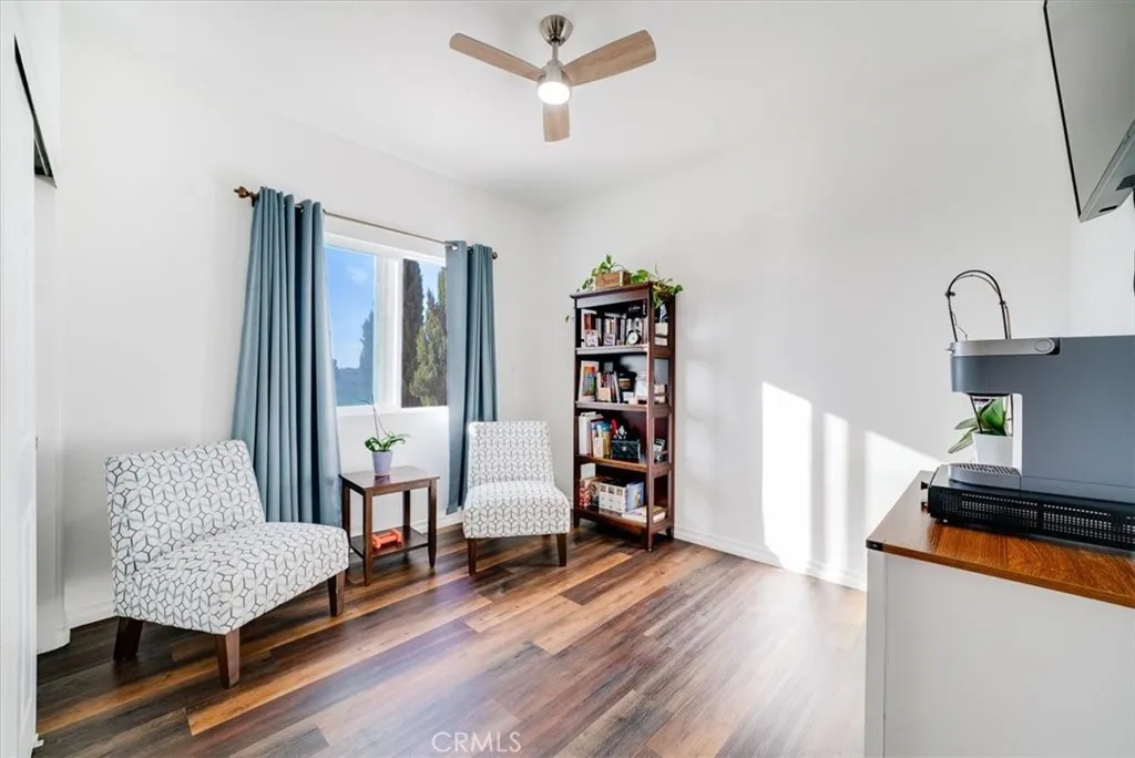 https://cdn.realtyfeed.com/cdn/127/306619908/3b1a122d97cabf32b21cd58fd6ea2767.webp