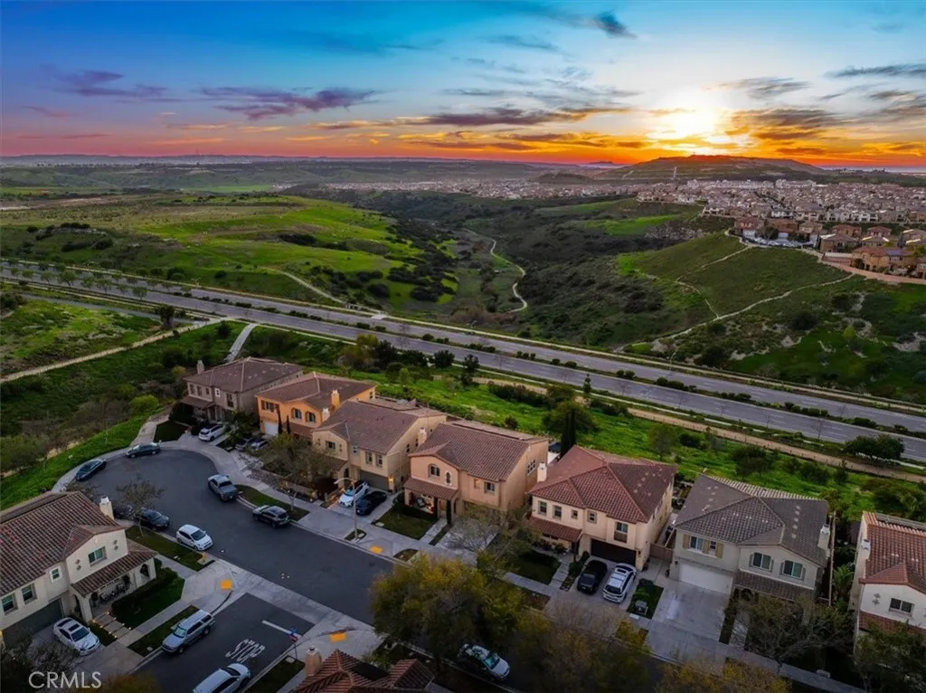 https://cdn.realtyfeed.com/cdn/127/306619908/52cafa0615b89758de4a6754d30f5fb7.webp