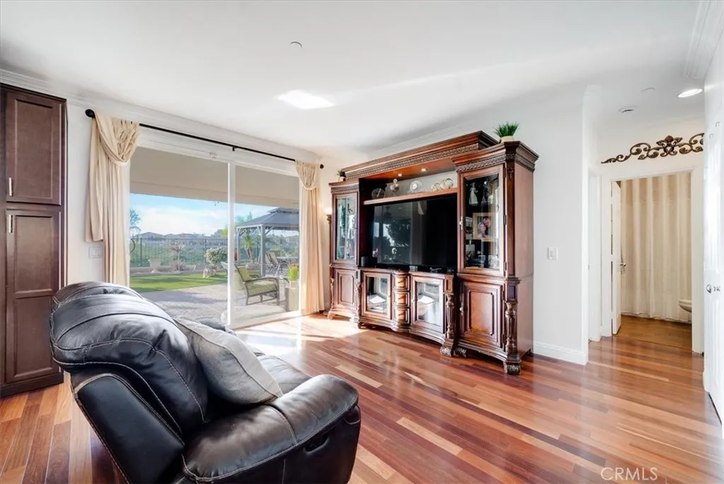 https://cdn.realtyfeed.com/cdn/127/306619908/553aa77e45caafb26a1fbfc8c51f53c1.webp