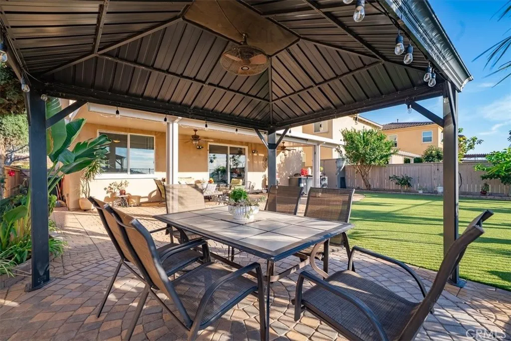 https://cdn.realtyfeed.com/cdn/127/306619908/5944066f4ff7227d6e563c7b9535f561.webp