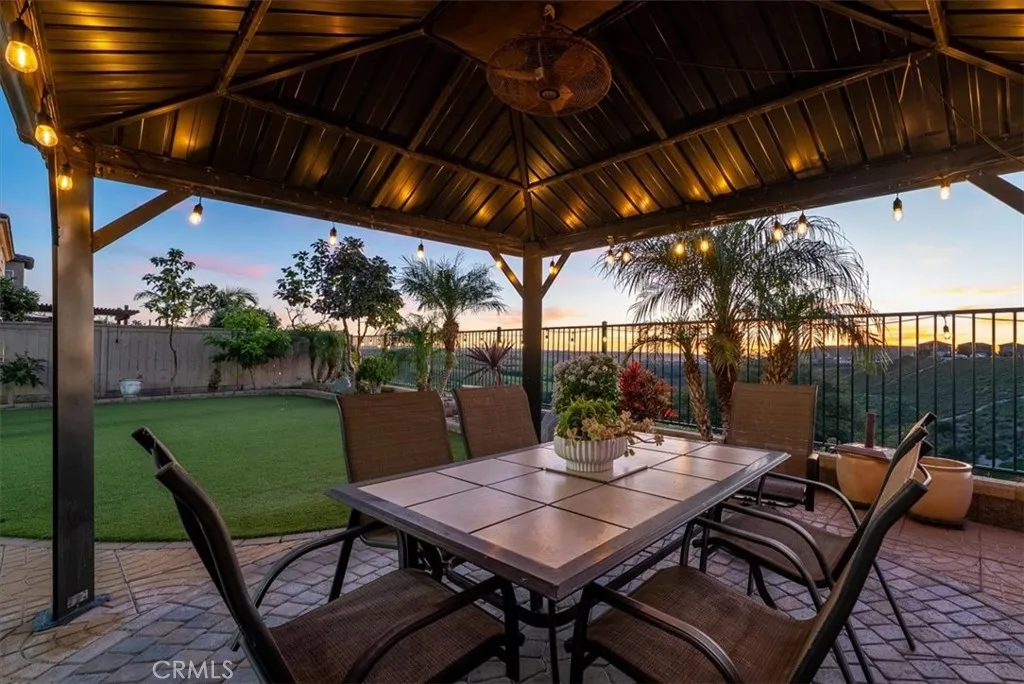 https://cdn.realtyfeed.com/cdn/127/306619908/5cd1d8e43a64cc434807d228ec7f011c.webp