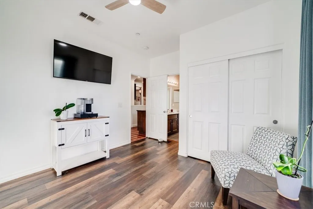 https://cdn.realtyfeed.com/cdn/127/306619908/6435b510e3bd1fecc8e6f5a1a00a35ea.webp