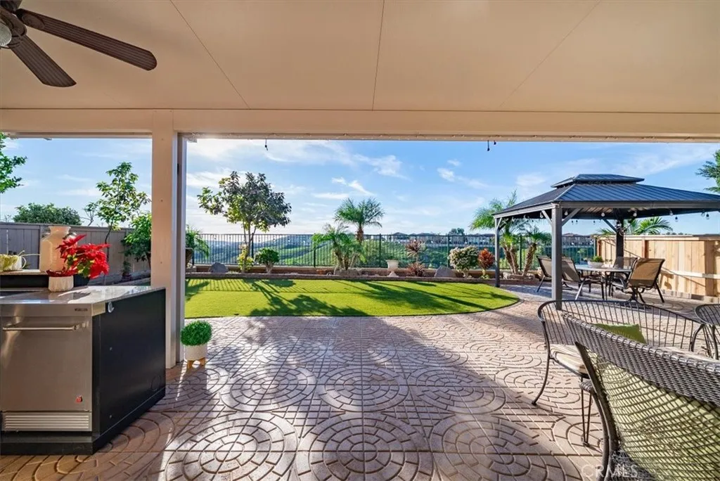 https://cdn.realtyfeed.com/cdn/127/306619908/9da0a33d71e72ee88c891707cbc802bd.webp