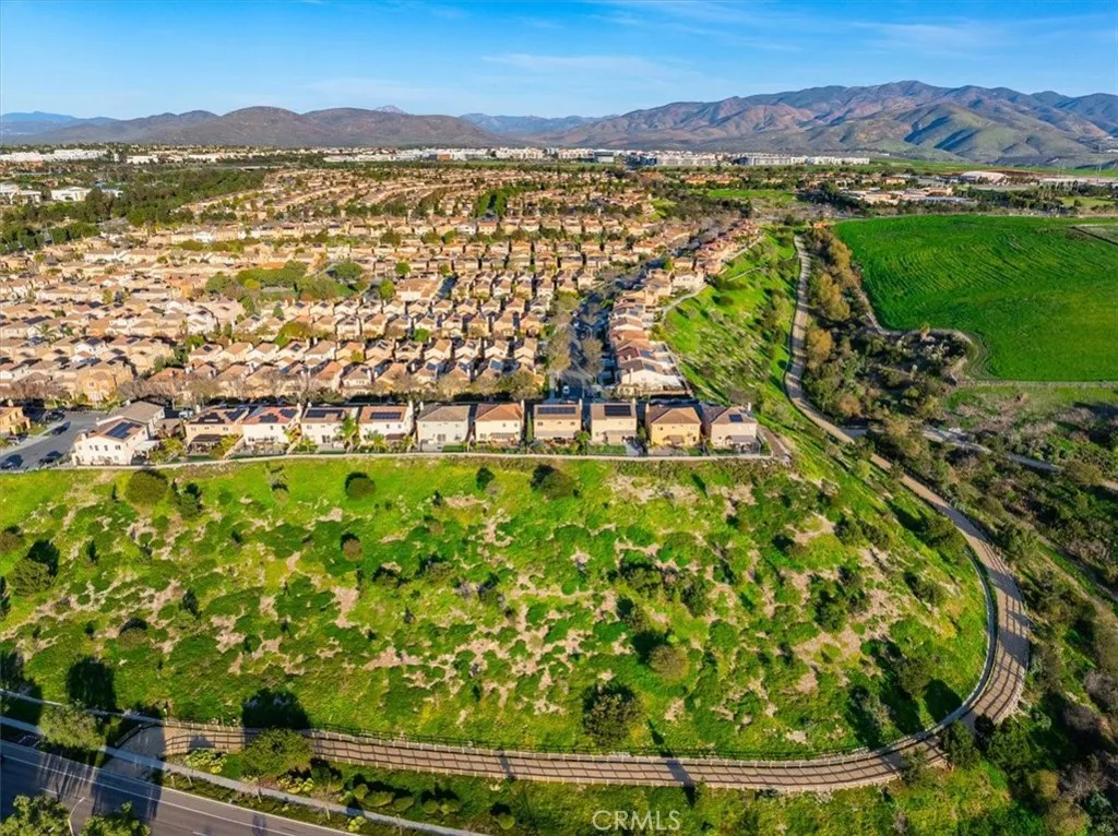 https://cdn.realtyfeed.com/cdn/127/306619908/c09ea56bfe6f15afa7e26f128d639514.webp