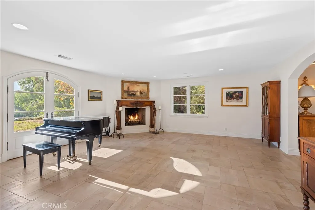 5747 HOBACK GLEN Road, Hidden Hills, CA, 91302