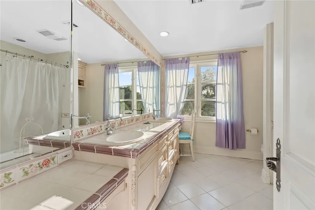 5747 HOBACK GLEN Road, Hidden Hills, CA, 91302