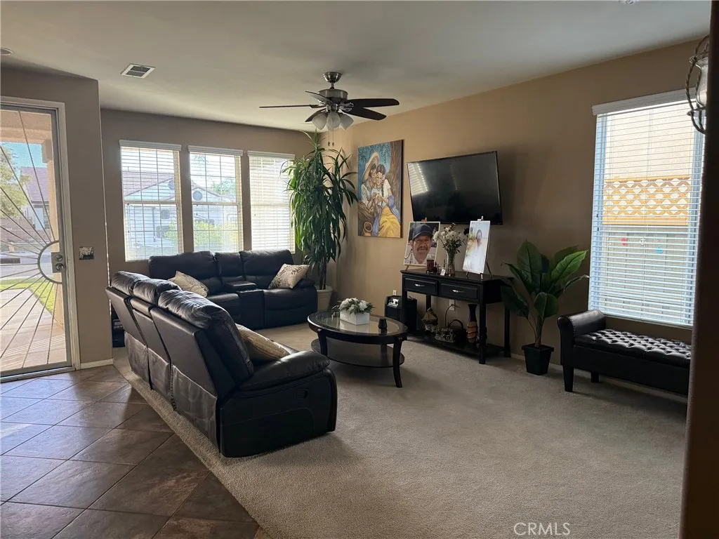 251 Spinnaker Street, San Jacinto, CA 92583 - Photo 5 of 31, San Jacinto, CA