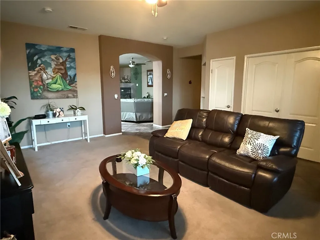 251 Spinnaker Street, San Jacinto, CA 92583 - Photo 4 of 31, San Jacinto, CA