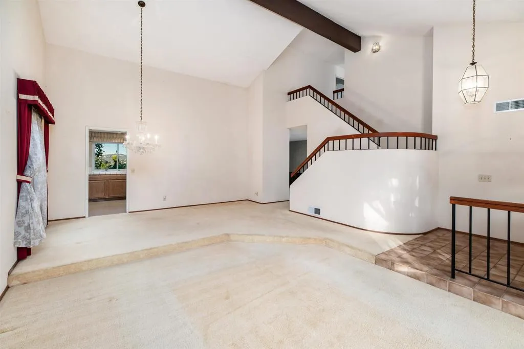 https://cdn.realtyfeed.com/cdn/127/306619976/b1a78440cc9cc08fa7cc5128d1151b8d.webp