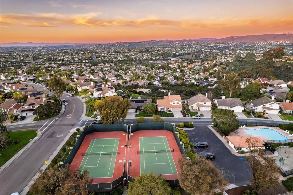 https://cdn.realtyfeed.com/cdn/127/306619976/e578192ac456f8820f842c470709ec0e.webp