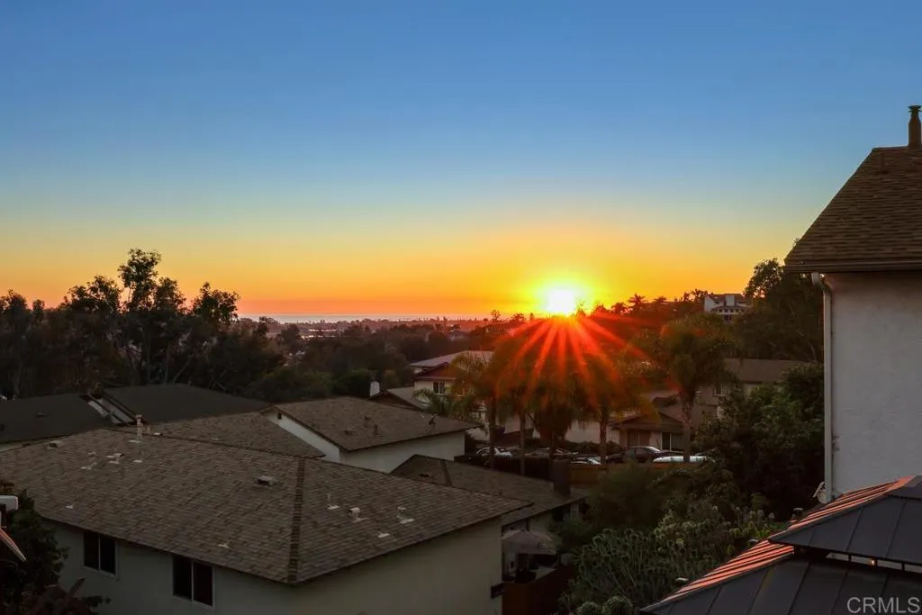 https://cdn.realtyfeed.com/cdn/127/306619981/512b69dd5ed03101a44b893262ad6aab.webp